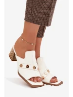 Kožené lodičky na podpatku s ozdobným páskem D&A CR61-3063 Bílé