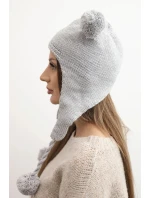 Dámská zimní čepice pletená s bambulkami ušanka medvěd K476 šedá Dámská zimní čepice pletená s bambulkami ušanka medvěd K476 šedá