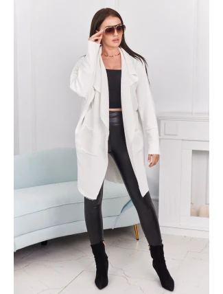 Kapska s kapsami ecru Kapska s kapsami ecru