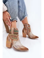 Kožené Boty Kovbojky Na Podpatku S Dekorativním Pletením Maciejka 06810-29 Multikolor