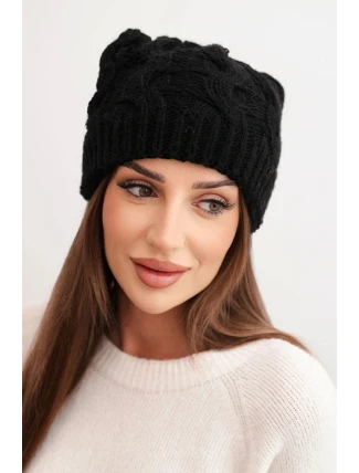Dámská zimní čepice z vlny s hrubým copánkovým vzorem K458 černá