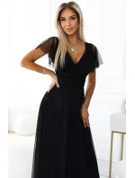 562-3 NASTIA Dlouhé šaty s výstřihem a krátkými rukávy - ČERNÁ