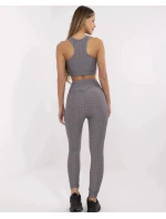 Tmavě šedý dámský sportovní komplet - top a legíny 5448
