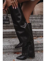 Zateplené kozačky na jehlovém podpatku s ohrnutým svrškem černé Tamonia