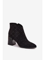 Dámské boty na sloupkovém podpatku se zdobením D&A – černé