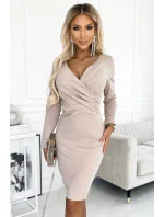 398-3 Elegantní bavlněné šaty s obálkovým výstřihem a dlouhými rukávy - béžové