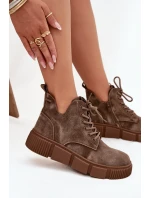 Semišové nízké dámské kotníky na platformě Big Star SS274594 béžové Semišové nízké dámské kotníky na platformě Big Star SS274594 béžové