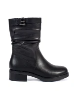 Zajímavé kotníčkové boty černé dámské na širokém podpatku Zajímavé kotníčkové boty černé dámské na širokém podpatku