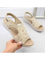 Dámské pohodlné nazouvací sandály béžové Unisoft 7196