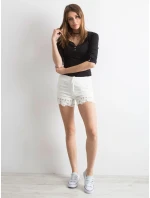 Šortky EM SN 19290.53 ecru Šortky EM SN 19290.53 ecru