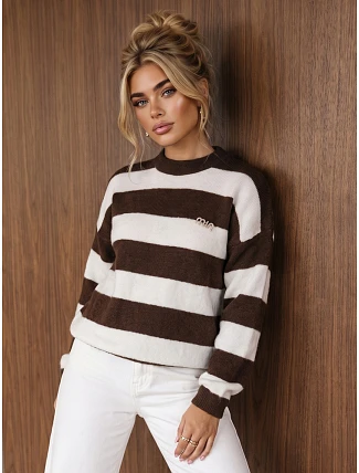 Dámský pruhovaný svetr s broží v bílo-čokoládové barvě FashionStreet MY2606