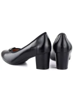 Černé lodičky na jehlovém podpatku Vinceza 58622