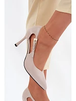 Podpatky s výřezy a zlatou sponou Vinceza 62288 Světle šedé