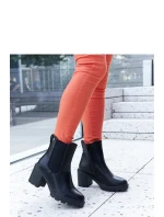 Boty na podpatku model 204766 Solea Boty na podpatku model 204766 Solea