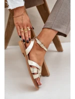 Dámské kožené sandály na plochém podpatku Zazoo 3688 zlaté