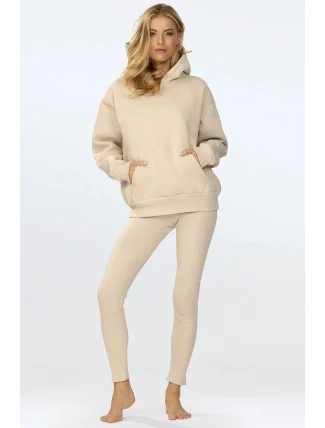 Dkaren Oseye-Kpl barva: béžová