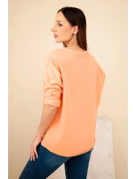 Dámská bavlněná blůza s vyšívanými květinami a V výstřihem meruňková