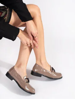 Komfortní hnědé dámské mokasíny na širokém podpatku