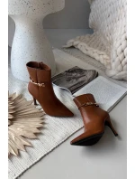 Dámské kotníkové boty na jehlovém podpatku s páskem a zlatým prvkem zateplené Camel Bellisse