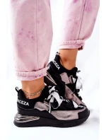 Sportovní Tenisky Černé A Stříbrné Dexla