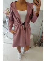 Pláštěnka s delšími zády tmavě růžová