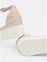 Pohodlné dámské sandály Jasnobeżowy na klínku Pohodlné dámské sandály Jasnobeżowy na klínku