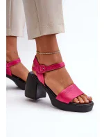 Zazoo Dámské kožené sandály na bloku fuchsie