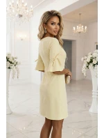 217-12 NEVA Dámské trapézové šaty s vázáním na rukávech - pastelově žluté 217-12 NEVA Dámské trapézové šaty s vázáním na rukávech - pastelově žluté