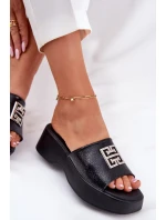 Kožené Dámské Pantofle S Ozdobou Černé Vinceza 79526 Kožené Dámské Pantofle S Ozdobou Černé Vinceza 79526