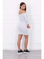 Pruhované přiléhavé šaty světle šedé