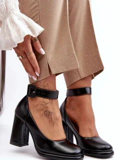 Lodičky na vysokém podpatku s přezkou, černá Idovana