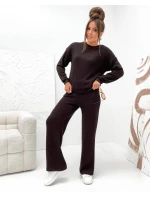 Dvoudílný úpletový komplet v čokoládové barvě (821121)