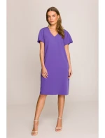 S392 Šaty uvolněného střihu s výstřihem do V - fialové