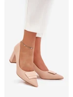 Dámské lodičky na širokém podpatku s ozdobou Celira – béžové Dámské lodičky na širokém podpatku s ozdobou Celira – béžové