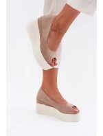 Dámské sandály na klínu a platformě béžové Felyra