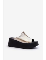 Zazoo 2916 Dámské žabky na masivní platformě se zipem zlaté