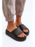 Dámské žabky na tlusté podrážce černé Oreithano