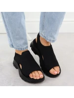 Dámské vestavěné černé sandály Potocki TO90302