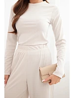 Dámský viskózový komplet s halenkou a širokými kalhotami světle béžový Dámský viskózový komplet s halenkou a širokými kalhotami světle béžový