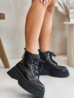 Zateplené kožené botky s masivní podrážkou GOE OO2N4126 černé