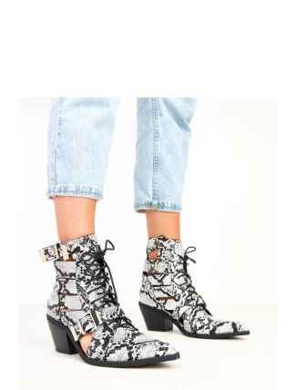 Boty na podpatku  model 217931 Solea