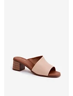 Klapky na podpatku model 227930 Step in style