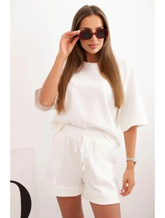 Dámská máslová souprava s halenkou s krátkým rukávem a šortkami s gumičkou ecru