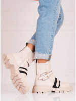 Výborné hnědé  kotníčkové boty dámské na plochém podpatku