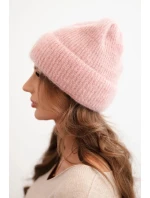 Dámská zimní čepice chlupatá s ozdobným knoflíkem světle pudrově růžová