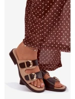 Dámské nazouváky se zlatými sponami béžovo-hnědé Danelle