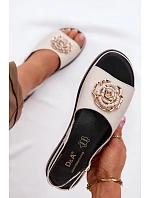 Kožené dámské sandály s ozdobným detailem D&A GR61-5937 Béžové