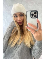 Tenká čepice Oliwia K252 ecru Tenká čepice Oliwia K252 ecru