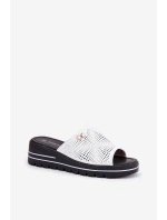 Dámské kožené pantofle na klínu Vinceza 41477 bílé