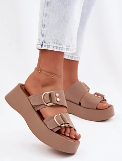 Klapky na platformě model 225370 Step in style